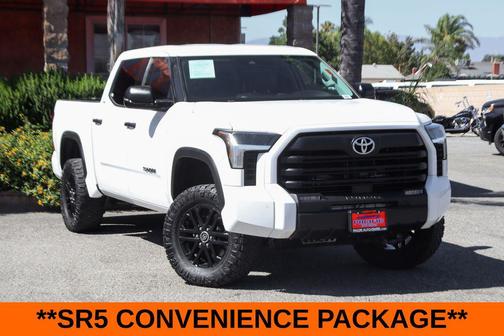 Ice 2023 Toyota Tundra SR5
