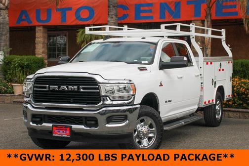 2021 RAM 3500 Big Horn Crew Cab 4x4 8' Box