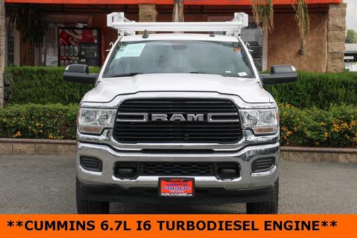 2021 RAM 3500 Big Horn Crew Cab 4x4 8' Box
