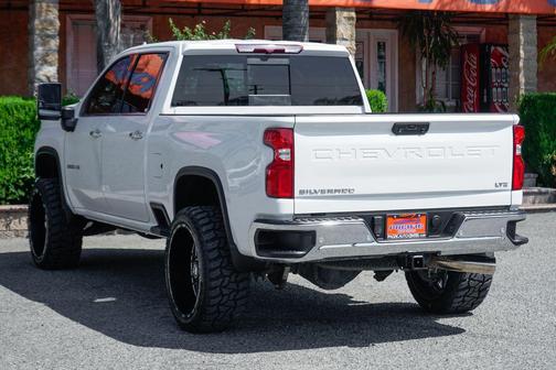 Summit White 2022 Chevrolet Silverado 3500 LTZ