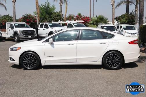 2016 Ford Fusion Hybrid SE