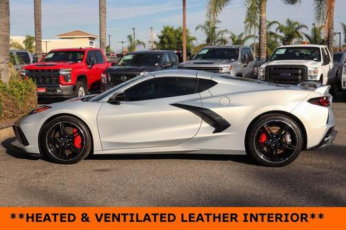 2022 Chevrolet Corvette Stingray w/2LT