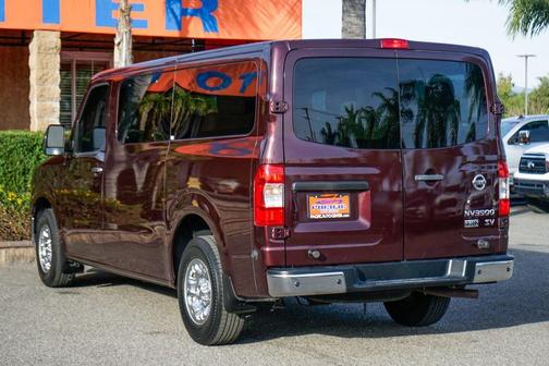 2013 Nissan NV Passenger NV3500 HD S V6