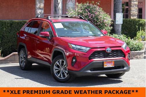 2022 Toyota RAV4 Hybrid XLE Premium
