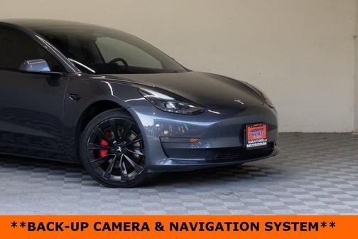 2022 Tesla Model 3 Standard Range