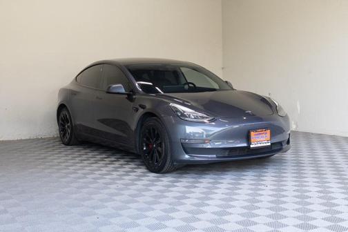 2022 Tesla Model 3 Standard Range