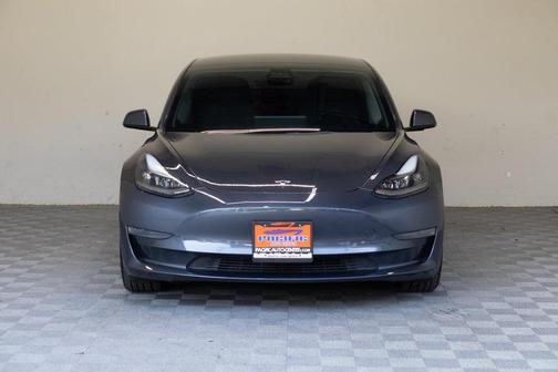 2022 Tesla Model 3 Standard Range