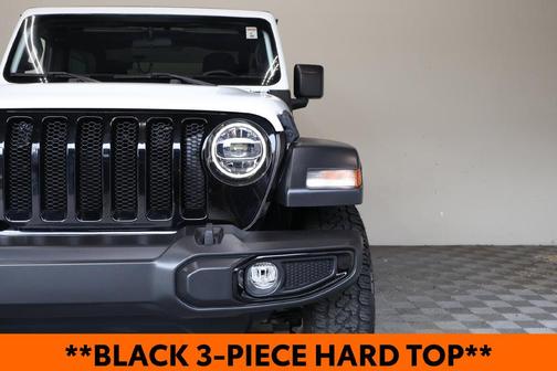 Bright White Clearcoat 2021 Jeep Wrangler Willys