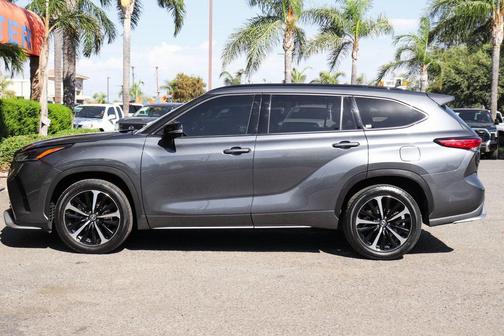 2021 Toyota Highlander XSE