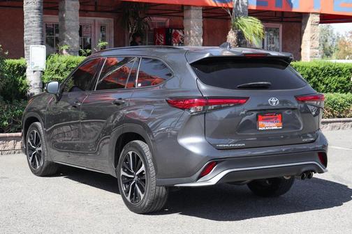 2021 Toyota Highlander XSE