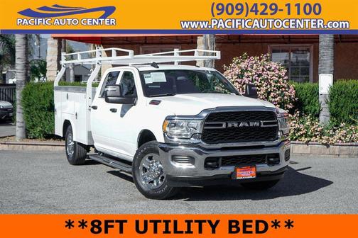 2024 RAM 2500 Tradesman Crew Cab 4x2 8' Box