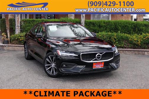 2021 Volvo S60 T5 Momentum