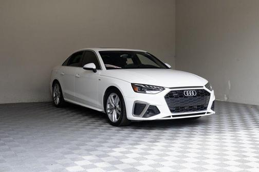 2024 Audi A4 45 S line Premium Plus