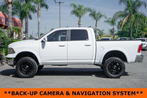 Bright White Clearcoat 2017 RAM 1500 Laramie