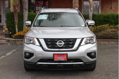 2019 Nissan Pathfinder SL