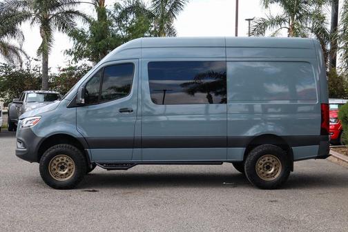 2021 Mercedes-Benz Sprinter 2500 Standard Roof