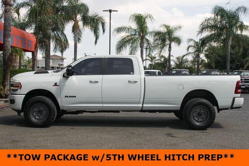 2023 RAM 3500 Laramie Crew Cab 4x4 8' Box