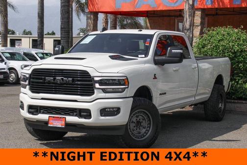 2023 RAM 3500 Laramie Crew Cab 4x4 8' Box