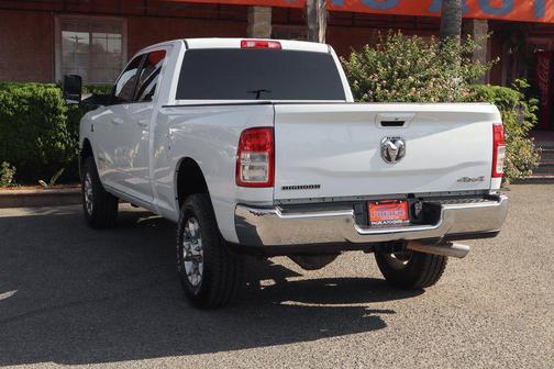 2021 RAM 2500 Big Horn Crew Cab 4x4 6'4' Box