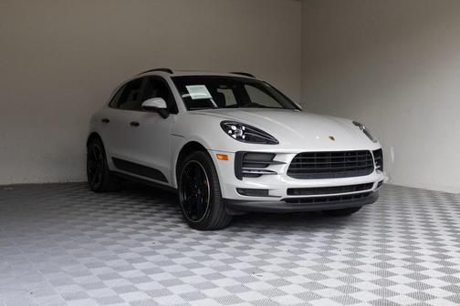 2020 Porsche Macan Base