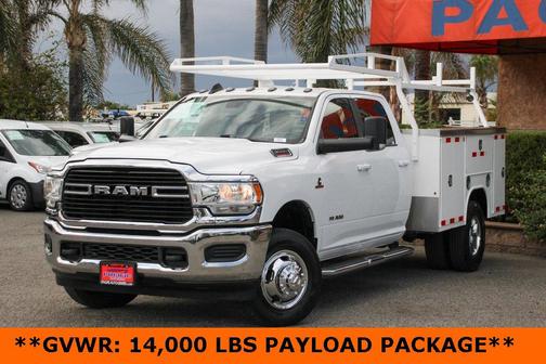 2021 RAM 3500 Big Horn Crew Cab 4x4 8' Box