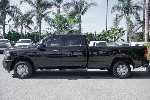 2024 RAM 2500 Tradesman Crew Cab 4x2 8' Box