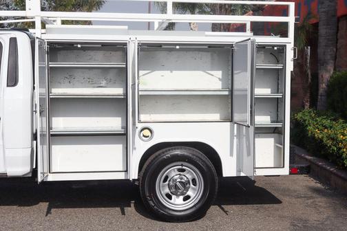 Oxford White 2022 Ford F-350 XL