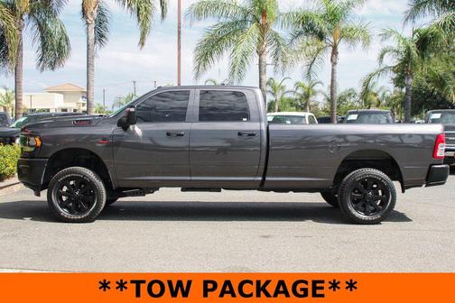 2024 RAM 3500 Tradesman Crew Cab 4x4 8' Box