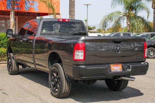 2024 RAM 3500 Tradesman Crew Cab 4x4 8' Box