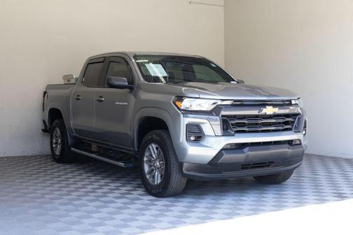 Sterling Gray Metallic 2024 Chevrolet Colorado LT