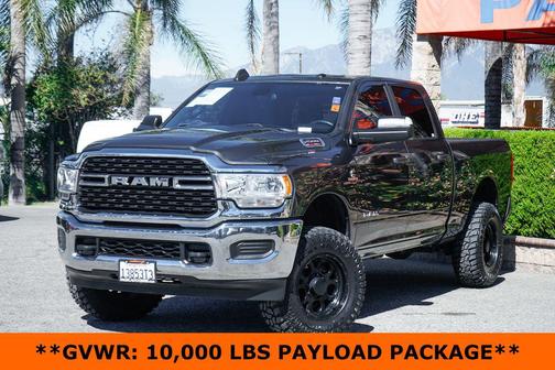 2022 RAM 2500 Big Horn Crew Cab 4x4 6'4' Box