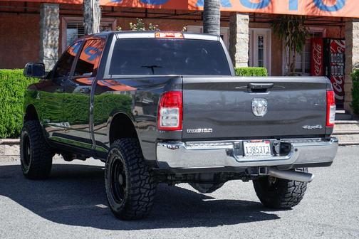 2022 RAM 2500 Big Horn Crew Cab 4x4 6'4' Box