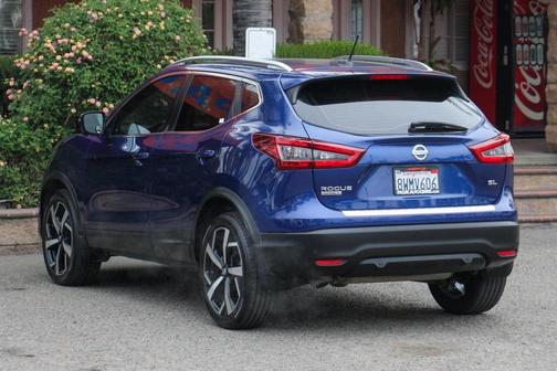 2020 Nissan Rogue Sport SL
