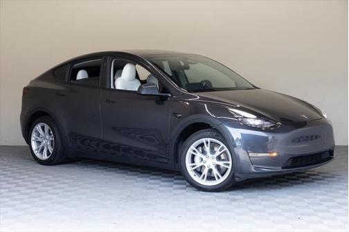 2024 Tesla Model Y Long Range Dual Motor All-Wheel Drive