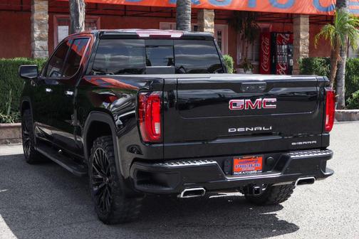 Onyx Black 2021 GMC Sierra 1500 Denali