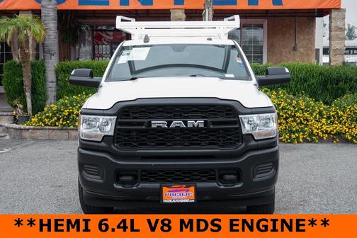 2022 RAM 2500 Tradesman Crew Cab 4x2 8' Box