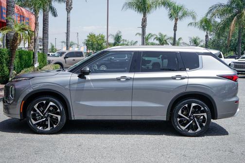 Mercury Gray Metallic 2022 Mitsubishi Outlander SEL Special Edition 2WD