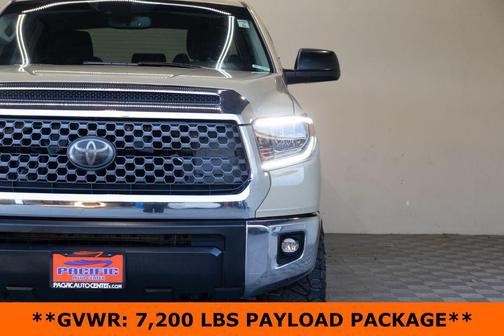 2018 Toyota Tundra SR5