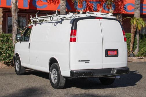 2013 Chevrolet Express 2500 Work Van