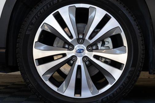 2021 Subaru Ascent Limited 8-Passenger