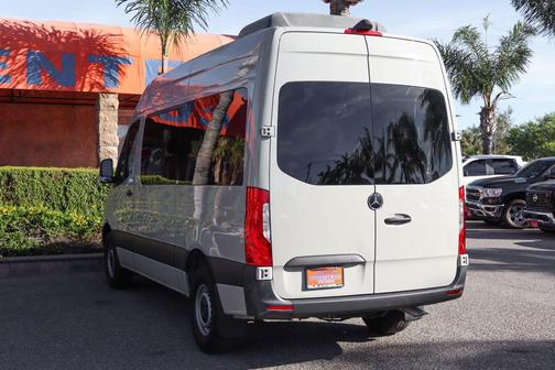 2021 Mercedes-Benz Sprinter 2500 Standard Roof