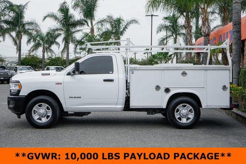 2019 RAM 2500 Tradesman Regular Cab 4x2 8' Box