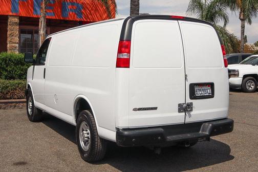 2020 Chevrolet Express 2500 RWD 2500 Regular Wheelbase WT