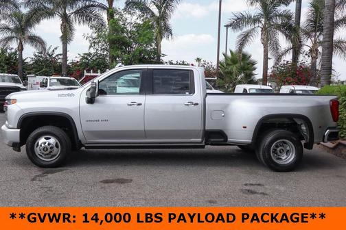 2023 Chevrolet Silverado 3500 High Country