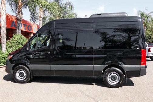 2024 Mercedes-Benz Sprinter 2500 Standard Roof
