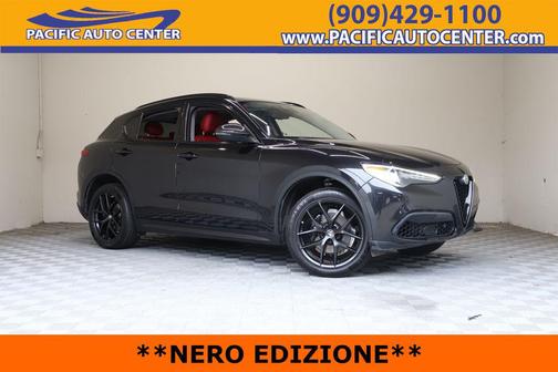 Vulcano Black Metallic 2020 Alfa Romeo Stelvio Base