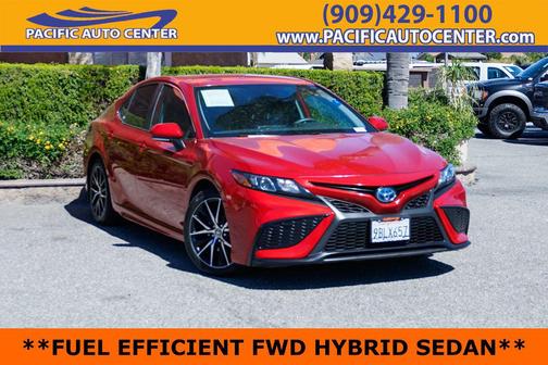 Supersonic Red 2022 Toyota Camry SE