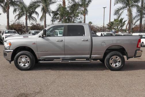 2021 RAM 2500 Big Horn Crew Cab 4x4 6'4' Box