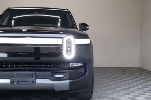 Midnight 2022 Rivian R1S Launch Edition