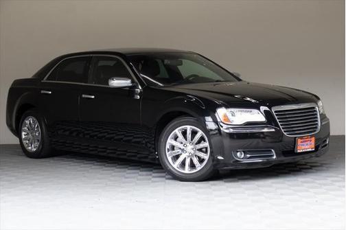 2012 Chrysler 300 Limited